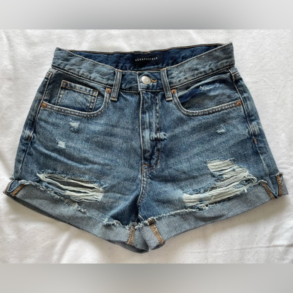 Aero Mom Shorts 3.5" NON Stretch Distress Mid Rise‎ Denim Women Size 4 G-15
